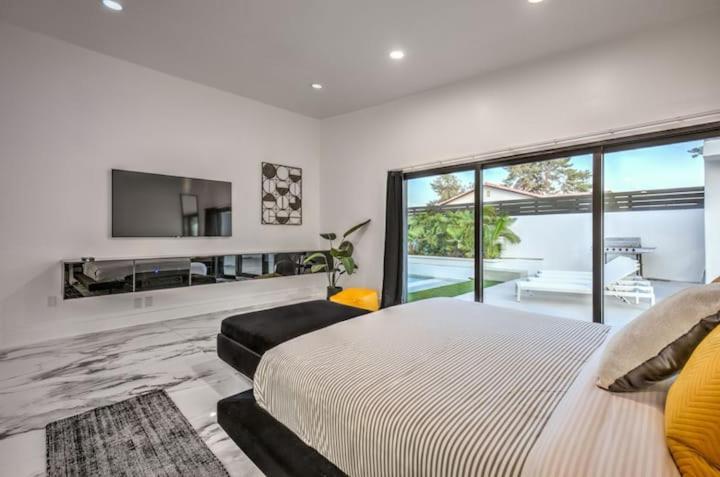 Shining Sun Apartment *
