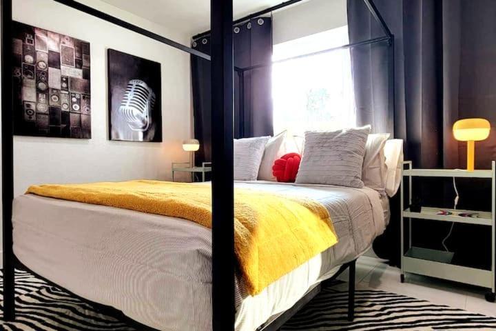 Shining Sun Apartment *